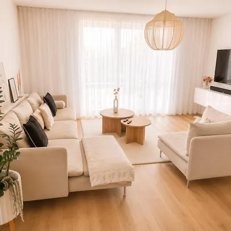 別荘 House Near The Piestany Spa - Villa Mia